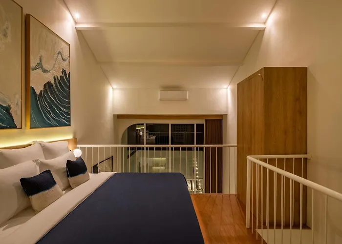 Brand New 1 Bedroom Chic With Cinema - 6mins To Villa