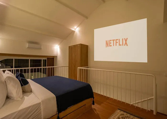 Villa Brand New 1 Bedroom Chic With Cinema - 6mins To *